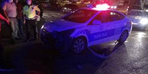 Polis aracıyla motosiklet çarpıştı: 1 yaralı