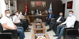 MHP ANTAKYA İLÇE BAŞKANI MEHMET KANLI’DAN BAŞKAN YILMAZ’A ZİYARET