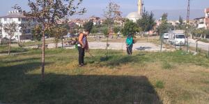 PARK VE YEŞİL ALANLARDA BAKIM VE ONARIM ÇALIŞMALARI YAPILMAYA DEVAM EDİYOR