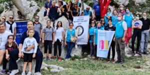 Türk Bayrağı Aşık Maşuk Tepesi’nde!