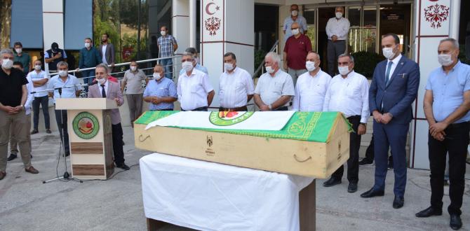 BAŞKAN YAVUZ; “HAKKIMIZ HELAL OLSUN KAMİL MÜDÜRÜM. SADECE BİZLER DEĞİL BÜTÜN KIRIKHAN SENDEN MEMNUNDU.”