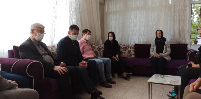 Yeloğlu ve teşkilat üyeleri, Yıldırım ailesinin acılı gününe ortak oldu.