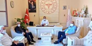 Başkan Yeloğlu Hambolat ile gündemi değerlendirdi