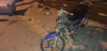 Kontrolden çıkan motosiklet çöp konteynerine çarptı