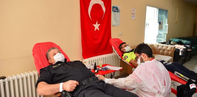Hatay Emniyetinden Kızılay’a kan bağışı desteği