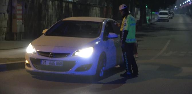 Polis ekiplerinden ‘Sokağa çıkma yasağı’ denetimi