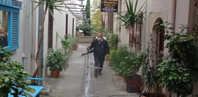 ANTAKYA BELEDİYESİ EKİPLERİ COVİD-19 İLE MÜCADELEYİ SÜRDÜRÜYOR