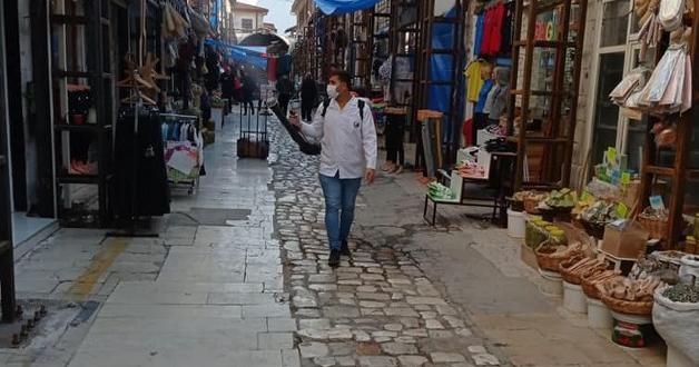 ŞEHİR GENELİNDE DEZENFEKTE ÇALIŞMALARI SÜRÜYOR