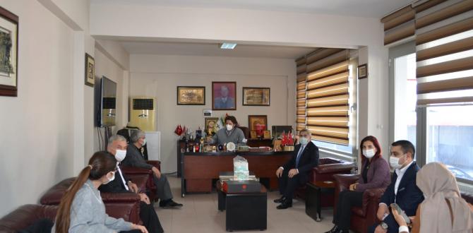 Yeloğlu ve Yayman’dan HD Medya’ya Taziye Ziyareti