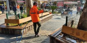 SAMANDAĞ BELEDİYESİ EKİPLERİ DEZENFEKTE ÇALIŞMALARINI SÜRDÜRÜYORLAR