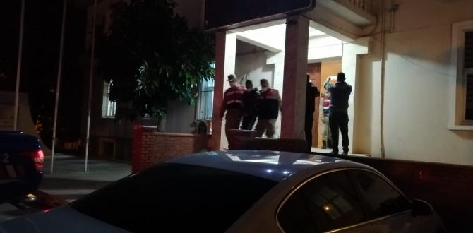 10 evden hırsızlık yapan 2 kişi tutukladı