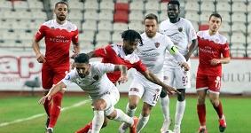 Süper Lig: FT Antalyaspor: 0 – Atakaş Hatayspor: 6 (Maç sonucu)