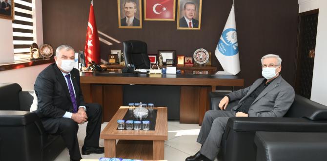 AK PARTİ HATAY İL BAŞKANI MEHMET YELOĞLU’NDAN ANTAKYA BELEDİYE BAŞKANI İZZETTİN YILMAZ’A ZİYARET