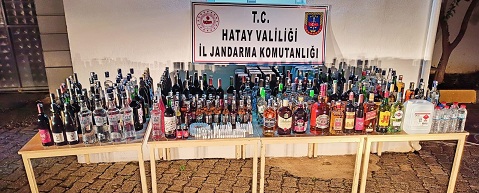 Hatay’da kaçak içki operasyonu