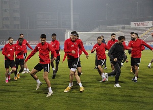 Ömer Erdoğan: “Munir ilk başta bilerek yapılıyormuş gibiydi ancak şansız bir pozisyon yaşamış”