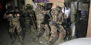 Bursa’da eş zamanlı operasyonla 16 FETÖ’cü kadın yakalandı