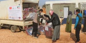 Suriye’deki kamplarda gıda kolisi ve battaniye dağıtıldı