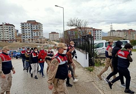 Hatay merkezli torbacı operasyonu: 13 gözaltı