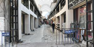 TARİHİ UZUN ÇARŞI’DA RESTORASYON İSKELELERİ KURULDU