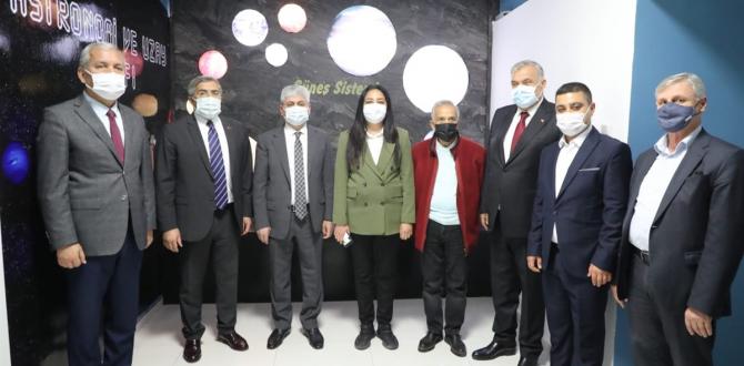 Vali Doğan Antakya Bilim Merkezini İnceledi