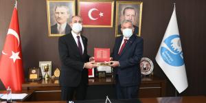ADALET BAKANI ABDULHAMİT GÜL ANTAKYA BELEDİYESİ’Nİ ZİYARET ETTİ