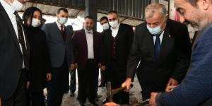 BAŞKAN YILMAZ’DAN KÜÇÜK ESNAFA DESTEK
