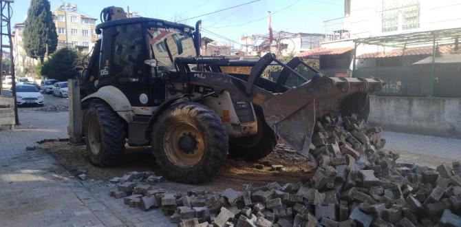BAŞKAN YILMAZ’IN TALİMATI İLE; ESENLİK MAHALLESİ MELEK SOKAKLARDA ASFALT HAMLESİ