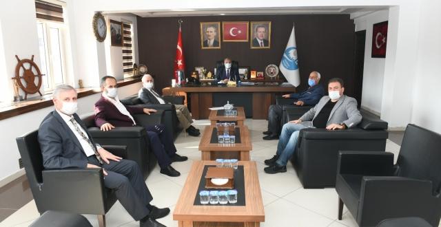 BAŞKAN YILMAZ’A, ANTAKYA BELEDİYESİ CHP MECLİS ÜYELERİNDEN BAŞSAĞLIĞI ZİYARETİ