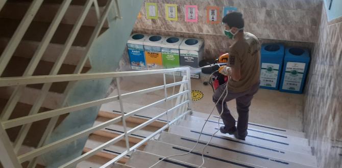 Defne’de dezenfeksiyon sürüyor