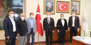 KUMLULU VE YAYLADAĞLI MUHTARLARDAN BELEDİYE BAŞKANI FATİH TOSYALI’YA ZİYARET