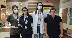 Yüzlerini boyayarak sağlıkçılara şiddete dikkat çektiler