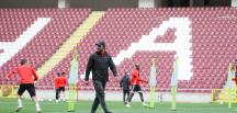 Hatayspor, yeni stadyumunda yaptığı antrenmanla çalışmalarını sürdürdü