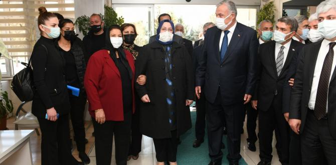 AİLE, ÇALIŞMA VE SOSYAL HİZMETLER BAKANI ZEHRA ZÜMRÜT SELÇUK ANTAKYA BELEDİYESİ’Nİ ZİYARET ETTİ