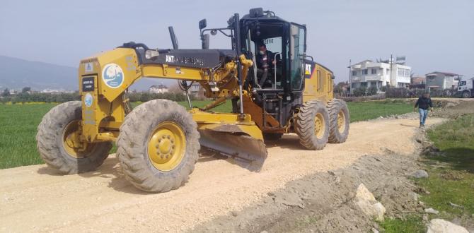 MAŞUKLU MAHALLESİNDE YOL AÇMA VE MALZEME SERME ÇALIŞMALARI