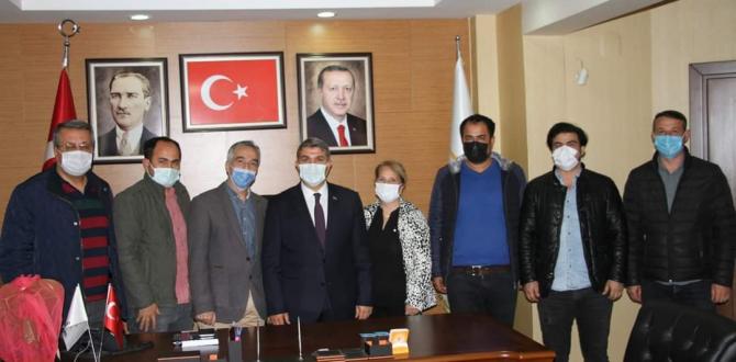 Başkan Yeşildal’a ziyaretler sürüyor