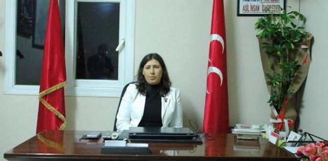 DEMİRDÖVEN: KADIN, TARİHİN HER ANINDA SÖZ SAHİBİDİR
