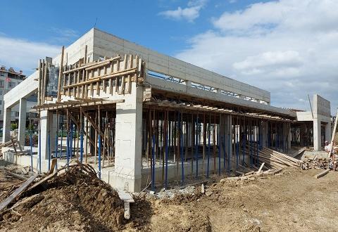 Antakya Belediyesi’nden gençlere muhteşem hizmet “Antakya Yarı Olimpik Kapalı Yüzme Havuzu”