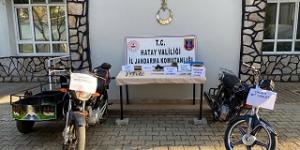 Hatay’da uyuşturucu ve çalıntı motosiklet operasyonu