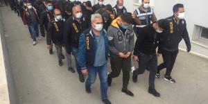 “Garantili kupon” yalanıyla vatandaşı dolandırıp tavuk çiftliği kurdular