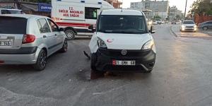 Otomobiller çarpıştı: 1 yaralı