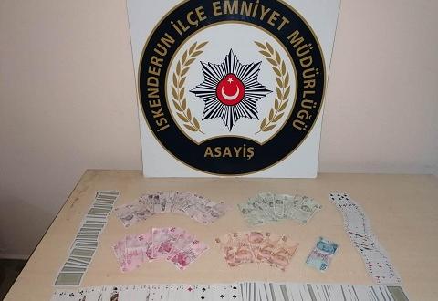 Hatay’da kumar baskını: 11 kişiye 48 bin 847 lira ceza