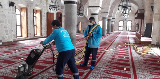 ANTAKYA BELEDİYESİ EKİPLERİNDEN RAMAZAN AYI BOYUNCA TÜM CAMİLERDE TEMİZLİK ÇALIŞMASI