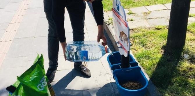 CAN DOSTLARIMIZ İÇİN SU VE MAMA BIRAKIYORUZ