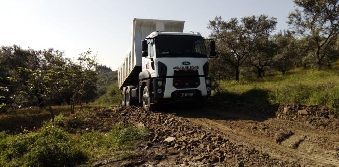 ANTAKYA BELEDİYESİ YOLLARI YENİLEMEYE DEVAM EDİYOR