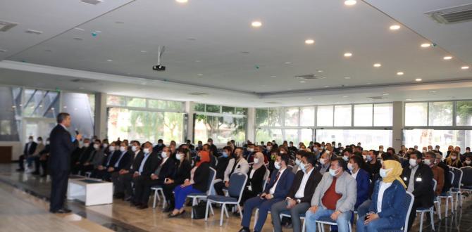 Başkan Yeşildal Teşkilatlara Net Talimat verdi : “Tüm Vatandaşlarımızın dertleri ile dertlenmeye ve yorulmadan çalışmaya devam edeceğiz’’