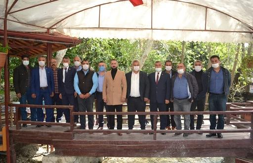 Arslan, Samandağlı muhtarlarla buluştu