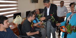 YAVUZ “ENGELLİLERİMİZİN ÖNÜNDEKİ EN BÜYÜK ENGEL SEVGİSİZLİKTİR”