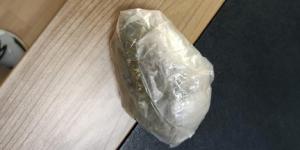 Salça kutusunda kargoyla uyuşturucu göndermek isterken yakalandı