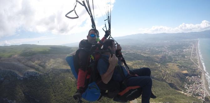 Eryılmaz yamaç paraşütüyle uçtu