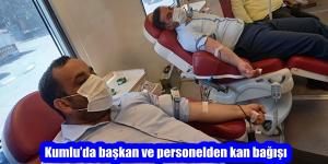 Kumlu’da başkan ve personelden kan bağışı